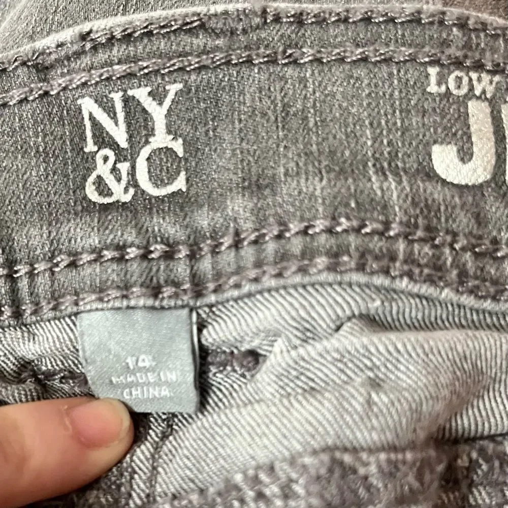 NY&C Low-Rise Jeggings in Gray Size 14